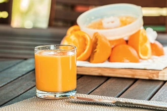 fresh-orange-juice-1614822_1920